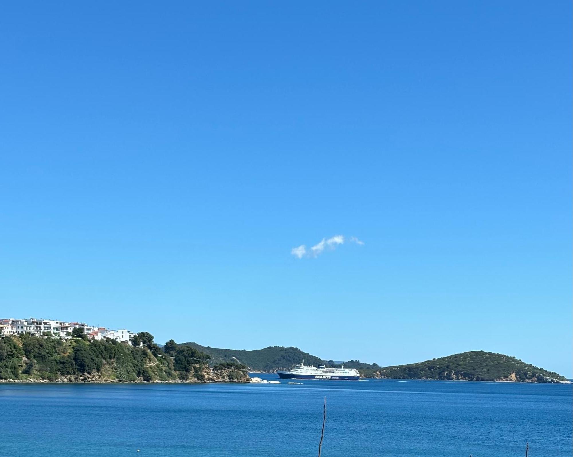 Angeliki Beach Hotel Мегали Амос Екстериор снимка