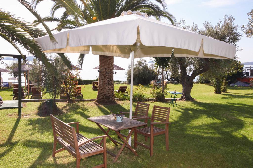 Angeliki Beach Hotel Мегали Амос Екстериор снимка