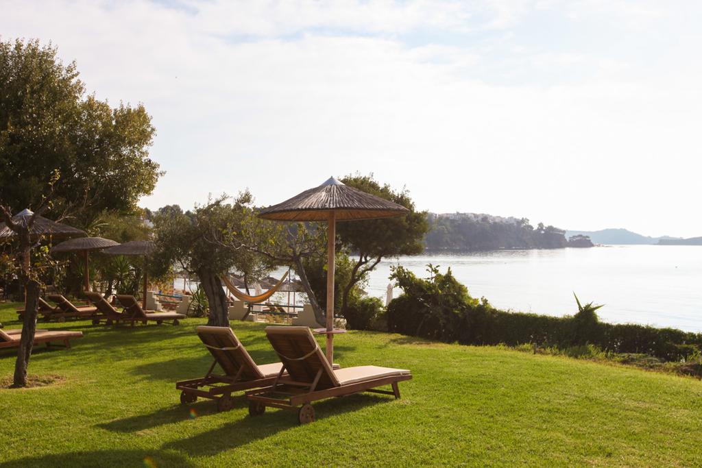 Angeliki Beach Hotel Мегали Амос Екстериор снимка