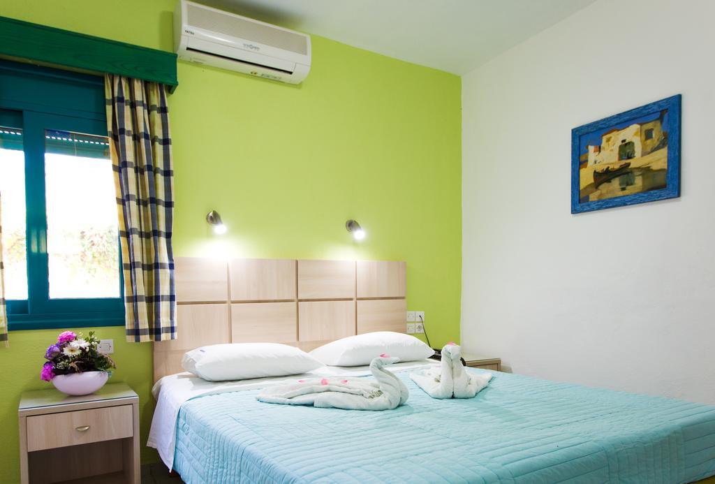 Angeliki Beach Hotel Мегали Амос Екстериор снимка
