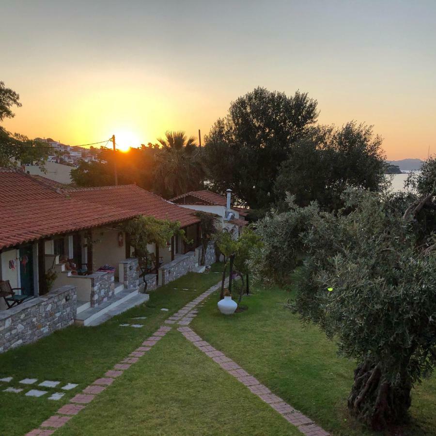 Angeliki Beach Hotel Мегали Амос Екстериор снимка